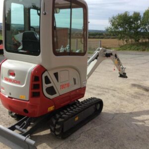 TAKEUCHI TB216